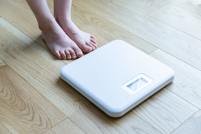 【新潟市の歯医者】マウスピース矯正がダイエットにつながるって本当?