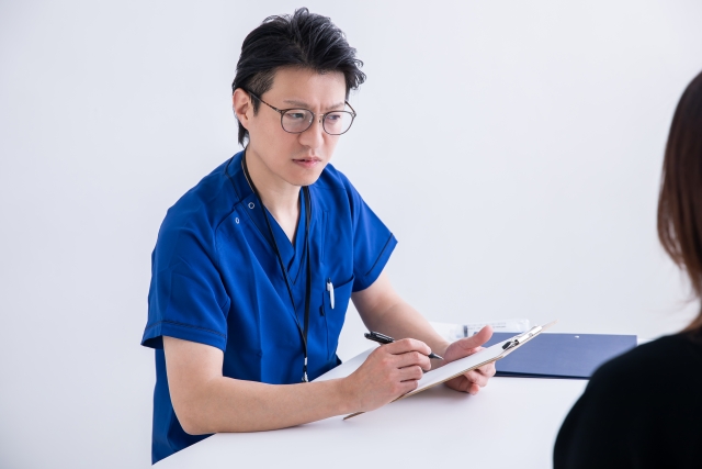 【新潟の歯医者】セラミックが割れる原因や対処法、保証について