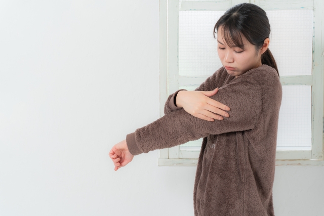 【新潟の歯医者】セラミック治療における金属アレルギーのリスクについて